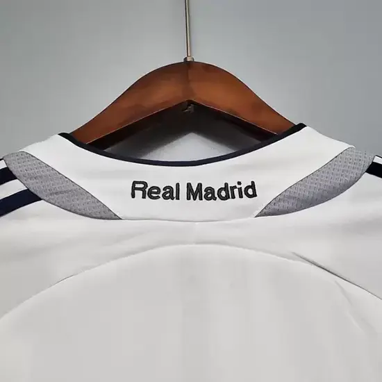 Real Madrid Home 06/07 Long Sleeve Retro Kit