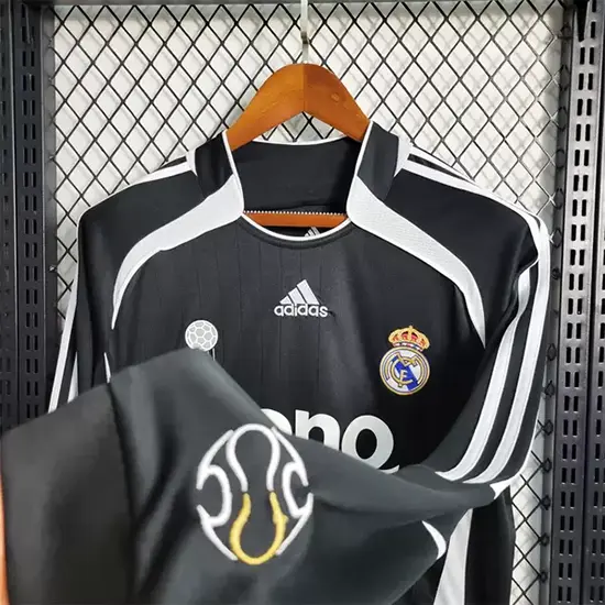 Real Madrid Away 06/07 Long Sleeve Retro Kit