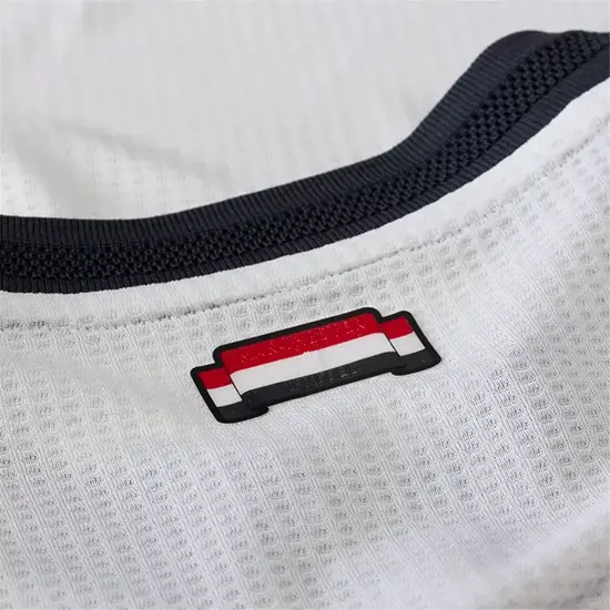 Manchester united third player