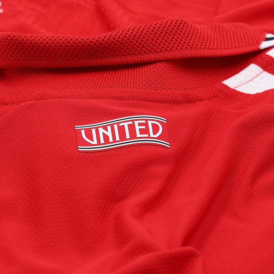 Manchester United Home Player